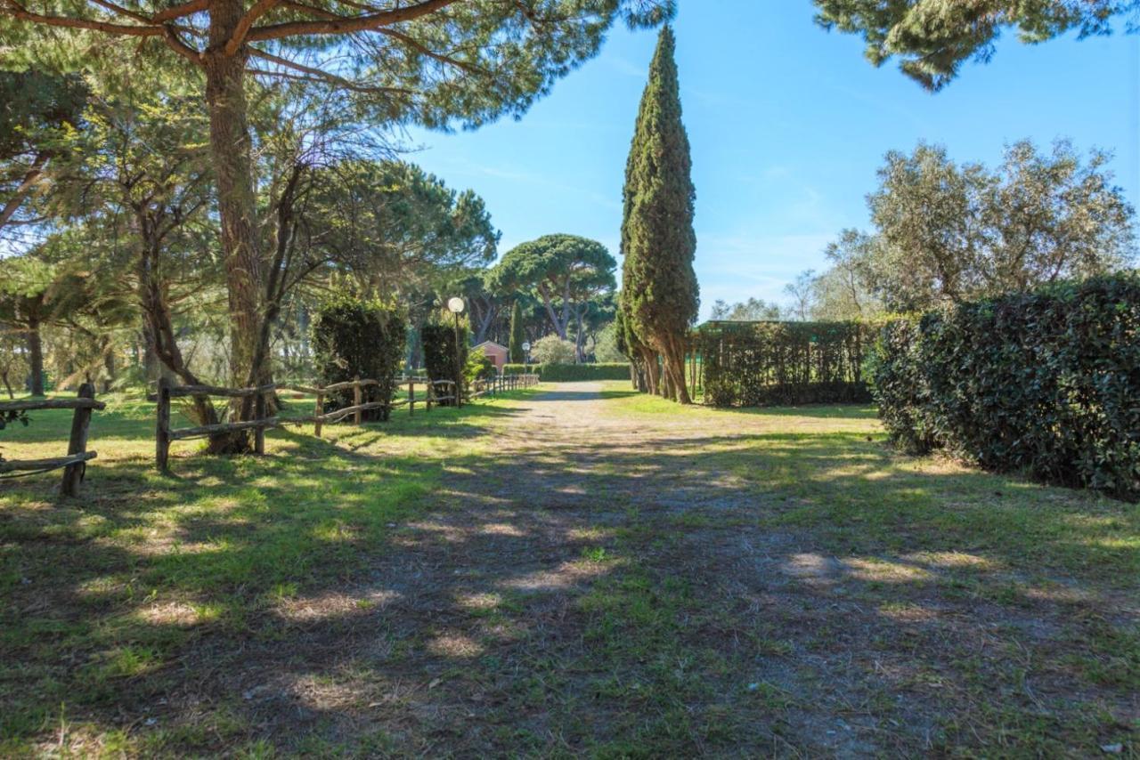 Residence La Canova II Marina di Grosseto Exterior foto